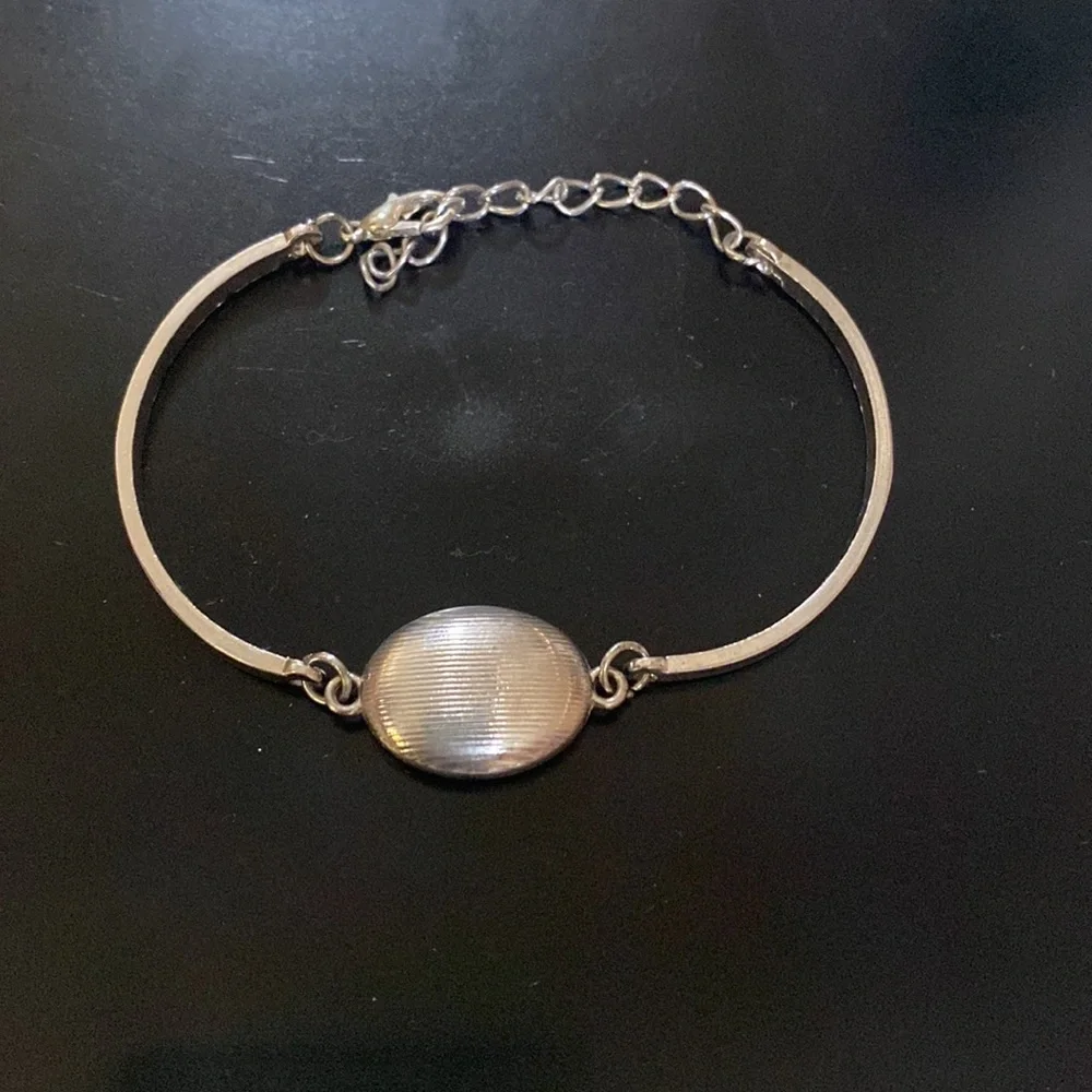 Bracelet - Picture 2 of 2